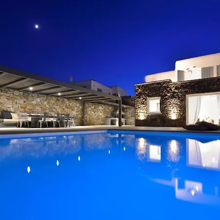 Luxury Aqua Retreat *