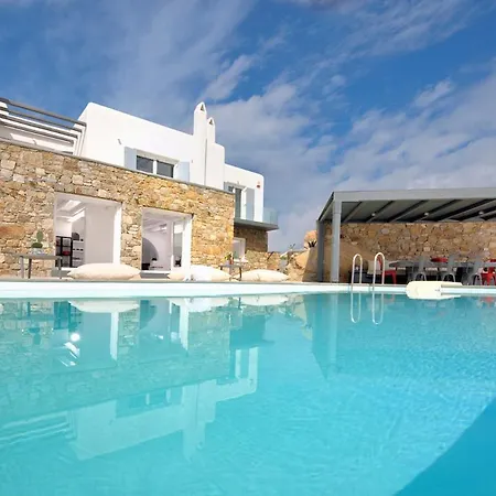 Luxury Aqua Retreat *